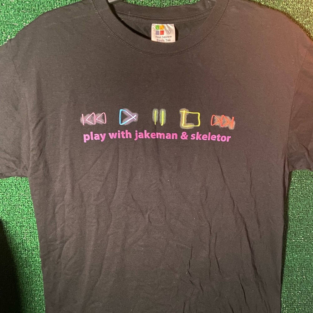 Microsoft game shirt extra-large